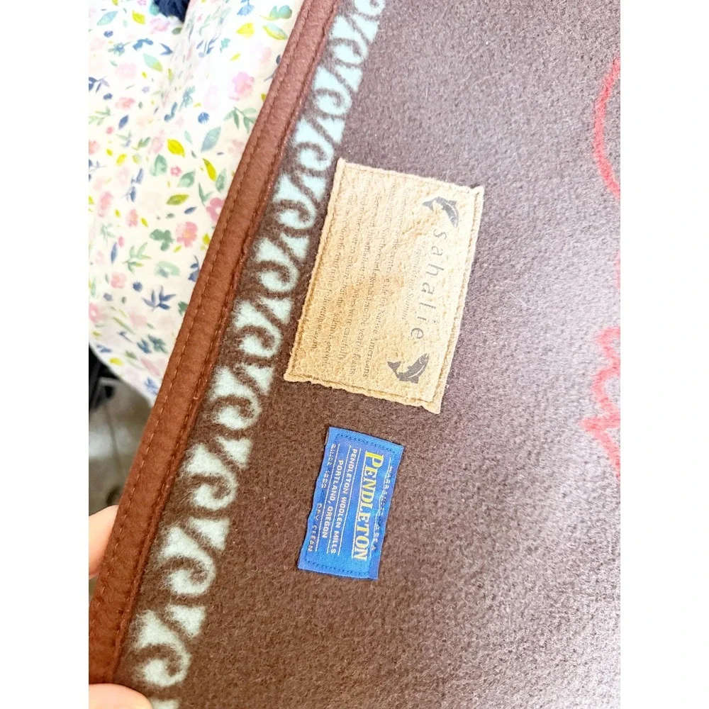 Pendleton Sahalie Legend of the Salmon Blanket Wool Cotton USA Made‎ Reversible
